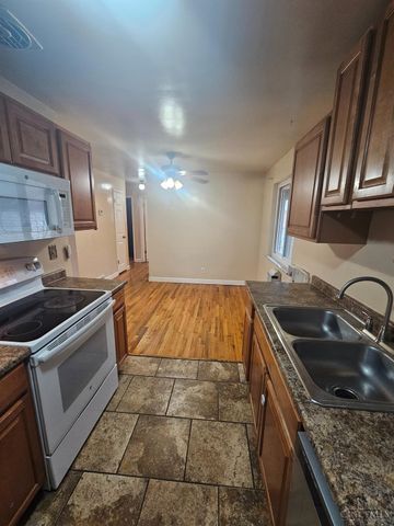 860 Sarbrook Drive, Springfield Twp., OH 45231