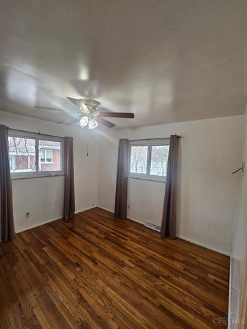 860 Sarbrook Drive, Springfield Twp., OH 45231