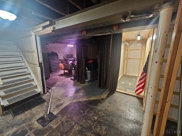 860 Sarbrook Drive, Springfield Twp., OH 45231