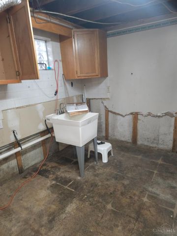 860 Sarbrook Drive, Springfield Twp., OH 45231