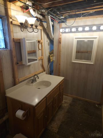 860 Sarbrook Drive, Springfield Twp., OH 45231