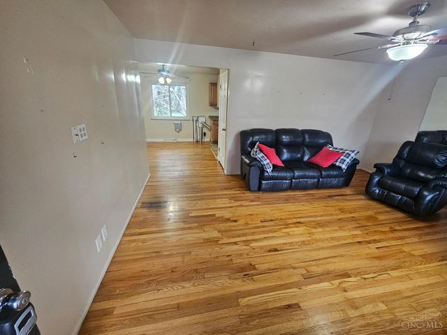 860 Sarbrook Drive, Springfield Twp., OH 45231