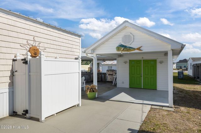 405 Snow Goose Lane, Newport, NC 28570