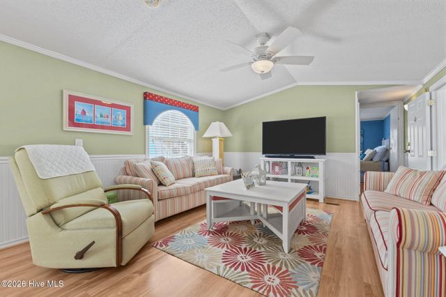 405 Snow Goose Lane, Newport, NC 28570