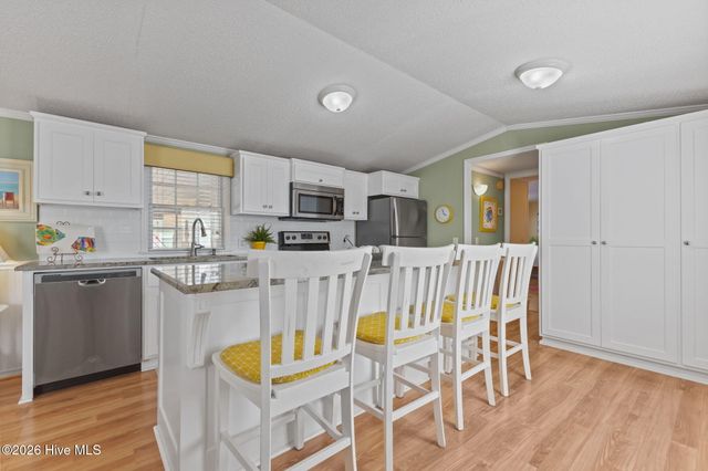 405 Snow Goose Lane, Newport, NC 28570