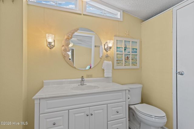 405 Snow Goose Lane, Newport, NC 28570