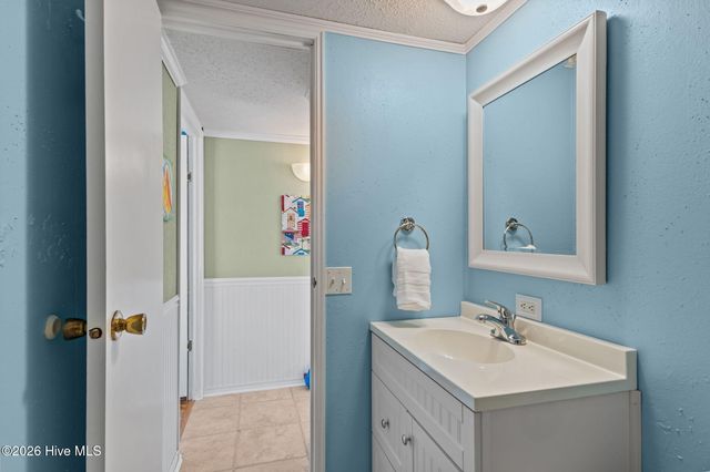 405 Snow Goose Lane, Newport, NC 28570