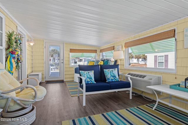 405 Snow Goose Lane, Newport, NC 28570