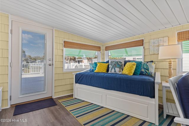 405 Snow Goose Lane, Newport, NC 28570