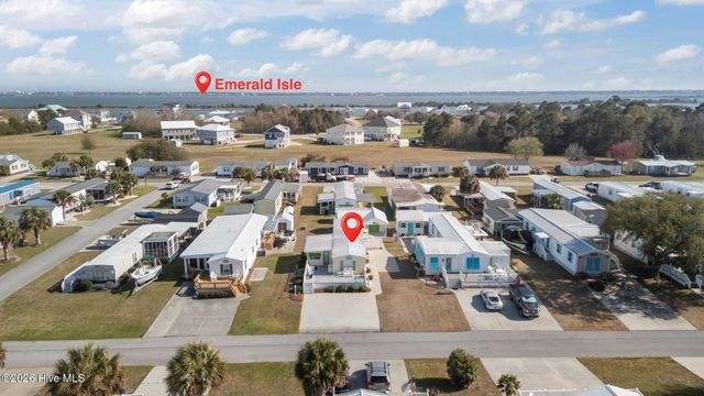 405 Snow Goose Lane, Newport, NC 28570