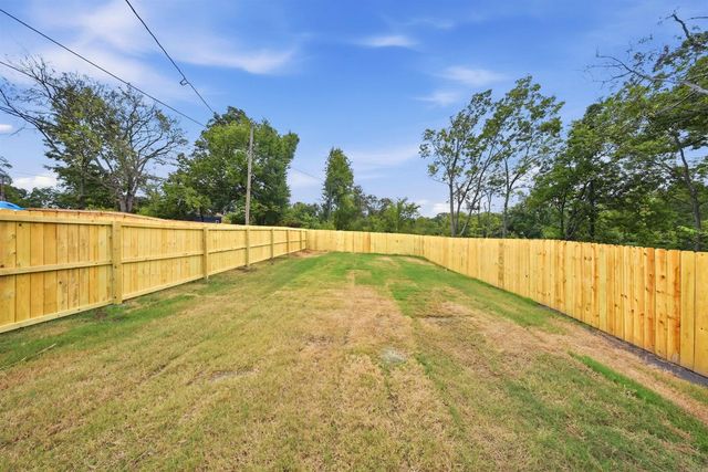 3015.5 W 16th Street, Little Rock, AR 72204
