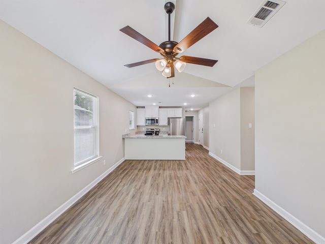 3015.5 W 16th Street, Little Rock, AR 72204