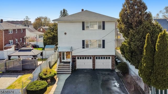 164 Page St, Elmwood Park Boro, NJ 07407