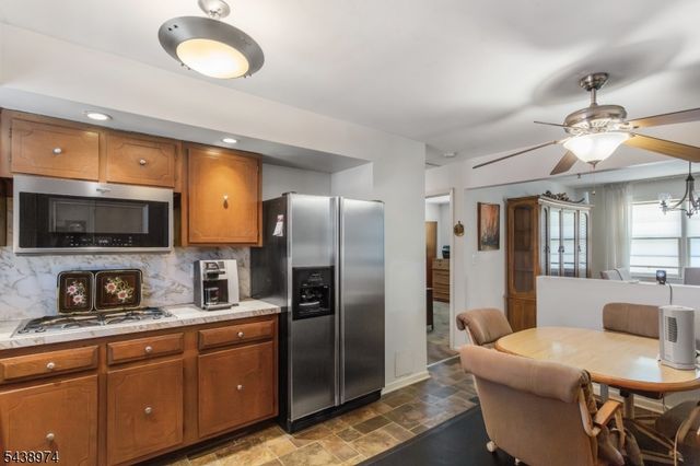 164 Page St, Elmwood Park Boro, NJ 07407