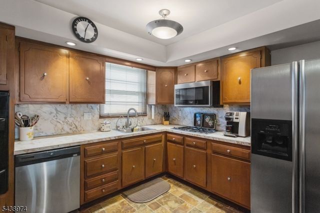 164 Page St, Elmwood Park Boro, NJ 07407