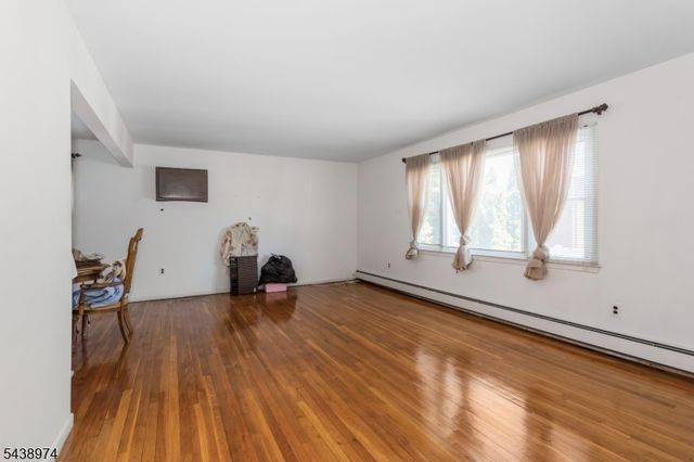 164 Page St, Elmwood Park Boro, NJ 07407