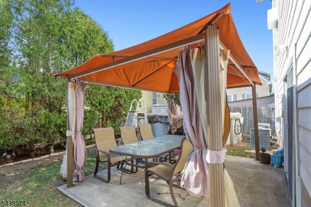 164 Page St, Elmwood Park Boro, NJ 07407