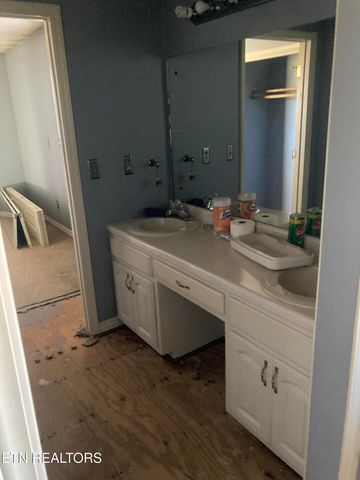 270 Linda Circle, Bean Station, TN 37708