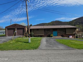 316 West Shawnee Avenue, Big Stone Gap, VA 24219