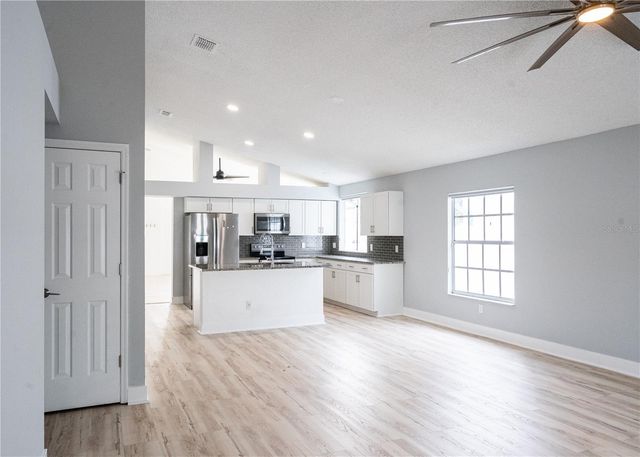 2319 ISLAND CLUB WAY, Orlando, FL 32822