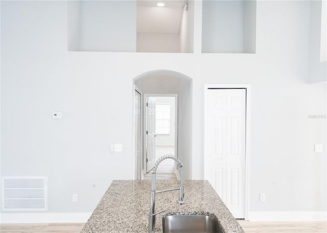 2319 ISLAND CLUB WAY, Orlando, FL 32822