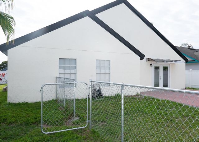 2319 ISLAND CLUB WAY, Orlando, FL 32822