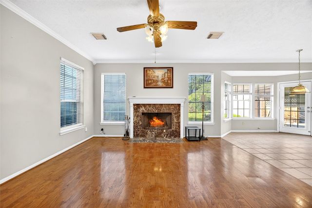 10615 Vandercroft Court, Houston, TX 77070