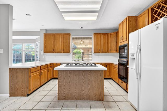 10615 Vandercroft Court, Houston, TX 77070