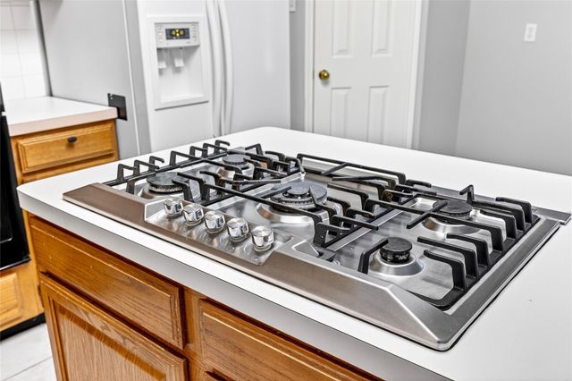 10615 Vandercroft Court, Houston, TX 77070