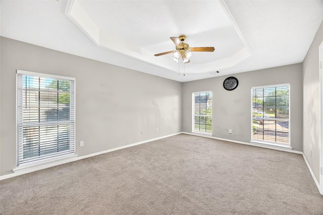 10615 Vandercroft Court, Houston, TX 77070