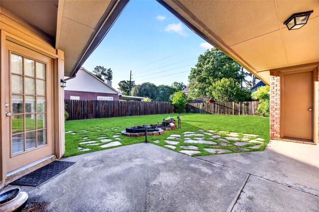10615 Vandercroft Court, Houston, TX 77070