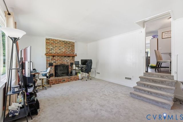 405 S Oak Ave, Highland Springs, VA 23075
