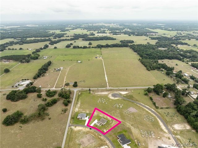 1439 CR212 Road, Oxford, FL 34484