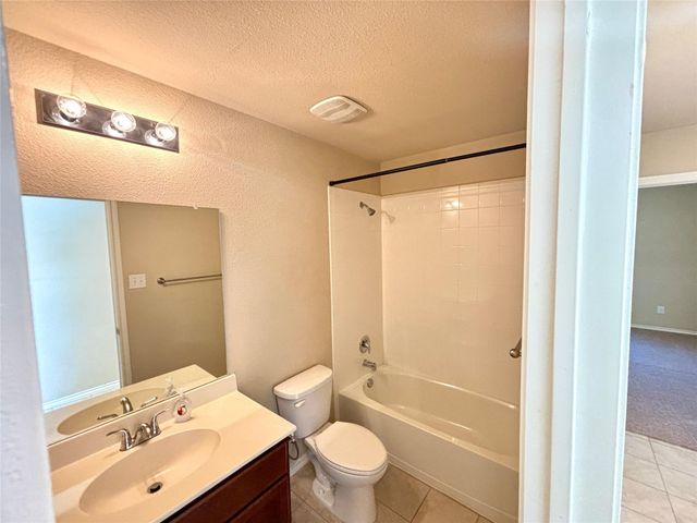 1029 Decker Drive, Fate, TX 75189