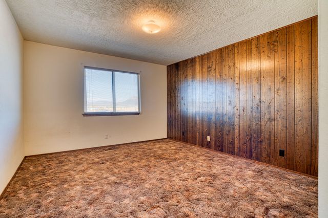 35 Sumption Road, Sandia Park, NM 87047