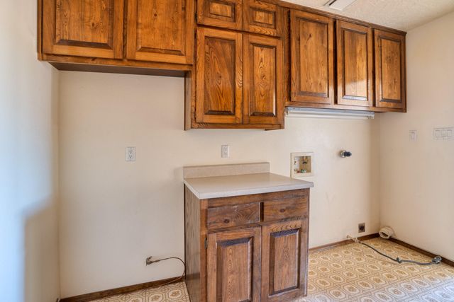 35 Sumption Road, Sandia Park, NM 87047