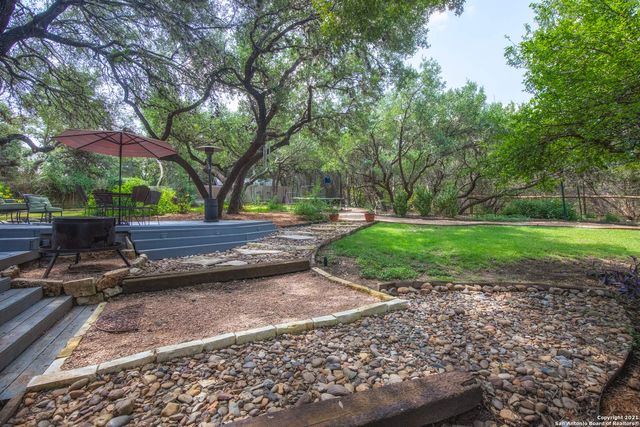 28902 CHARTWELL LN, Fair Oaks Ranch, TX 78015