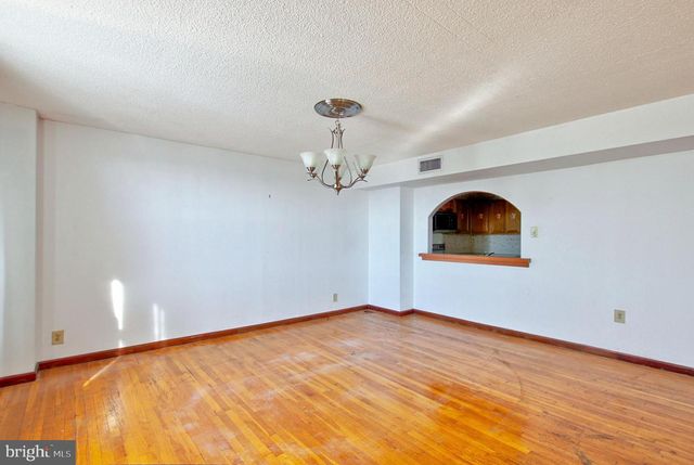 1101 Saint Paul St Apt 2203, Baltimore, MD 21202