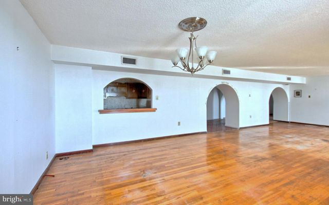 1101 Saint Paul St Apt 2203, Baltimore, MD 21202