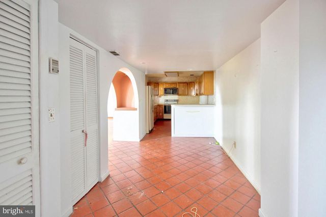 1101 Saint Paul St Apt 2203, Baltimore, MD 21202