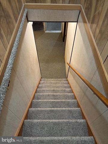 3339 CRUMPTON S, Laurel, MD 20724