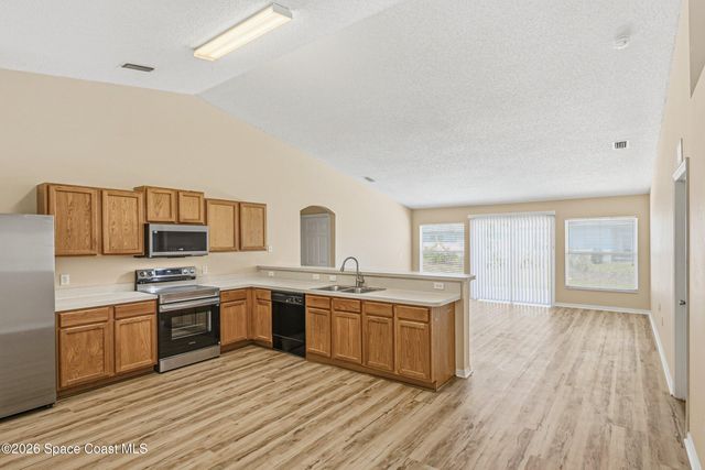 483 Freeman Road NW, Palm Bay, FL 32907