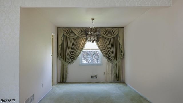 2294 Saint Georges Ave, Rahway City, NJ 07065