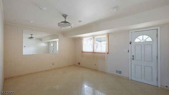 2294 Saint Georges Ave, Rahway City, NJ 07065