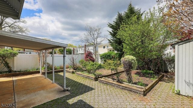 2294 Saint Georges Ave, Rahway City, NJ 07065