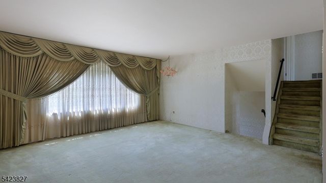 2294 Saint Georges Ave, Rahway City, NJ 07065