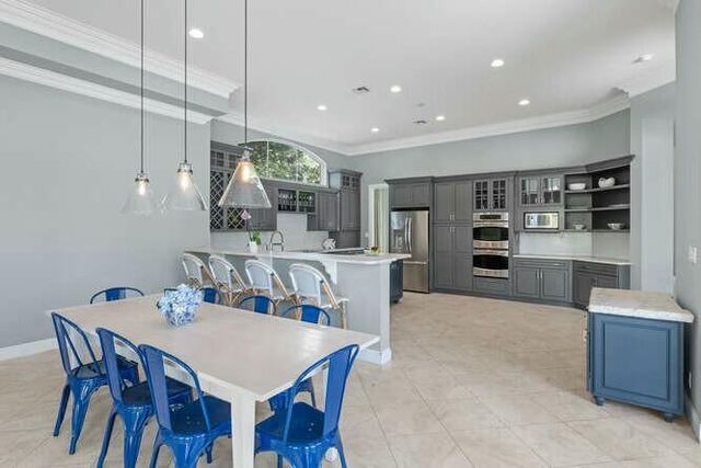 14471 Equestrian Way, Wellington, FL 33414