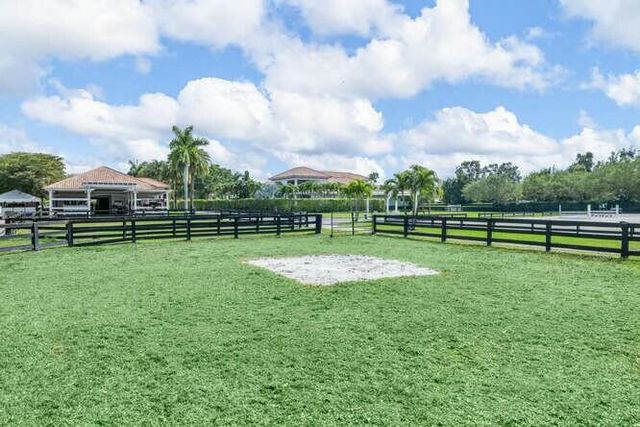 14471 Equestrian Way, Wellington, FL 33414