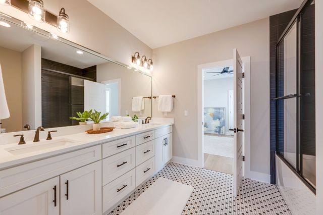 5902B Morrow Rd, Nashville, TN 37209