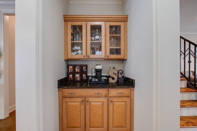 3564 WALNUT GROVE RD, Memphis, TN 38111